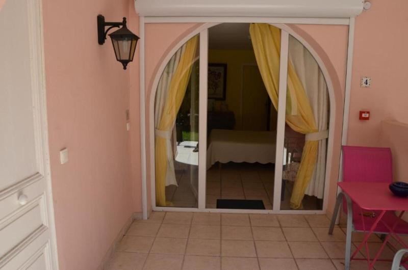 Hotel Villa Des Anges Гримо Екстер'єр фото