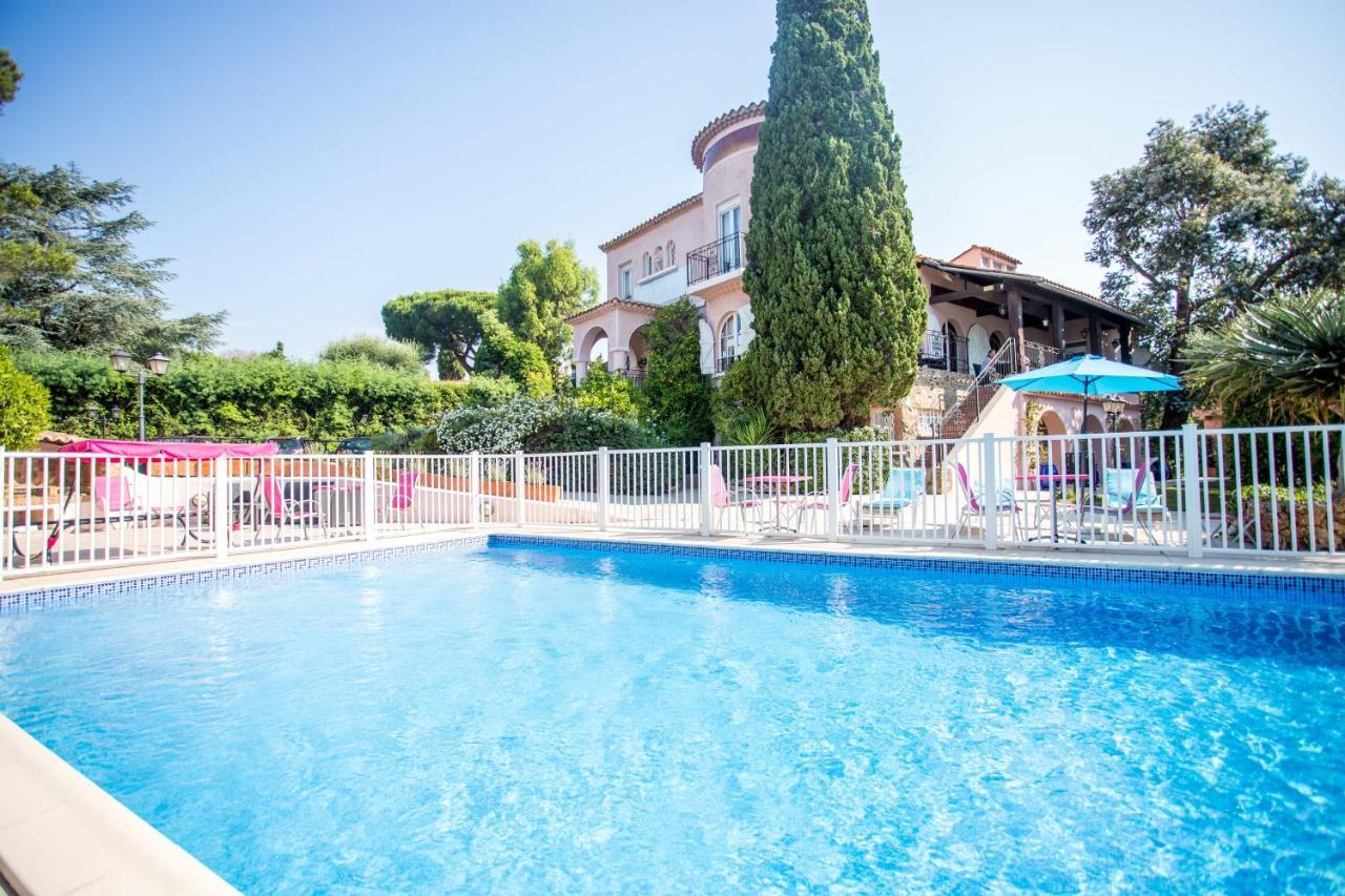 Hotel Villa Des Anges Гримо Екстер'єр фото