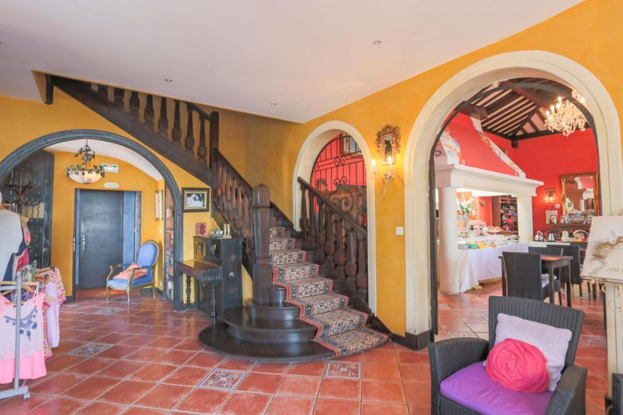 Hotel Villa Des Anges Гримо Екстер'єр фото